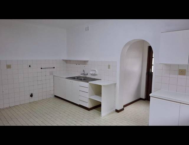 3 BEDROOM PROPERTY TO RENT IN DE LA HAYE